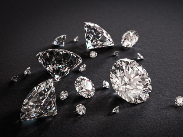 Kim cương nhân tạo là gì?